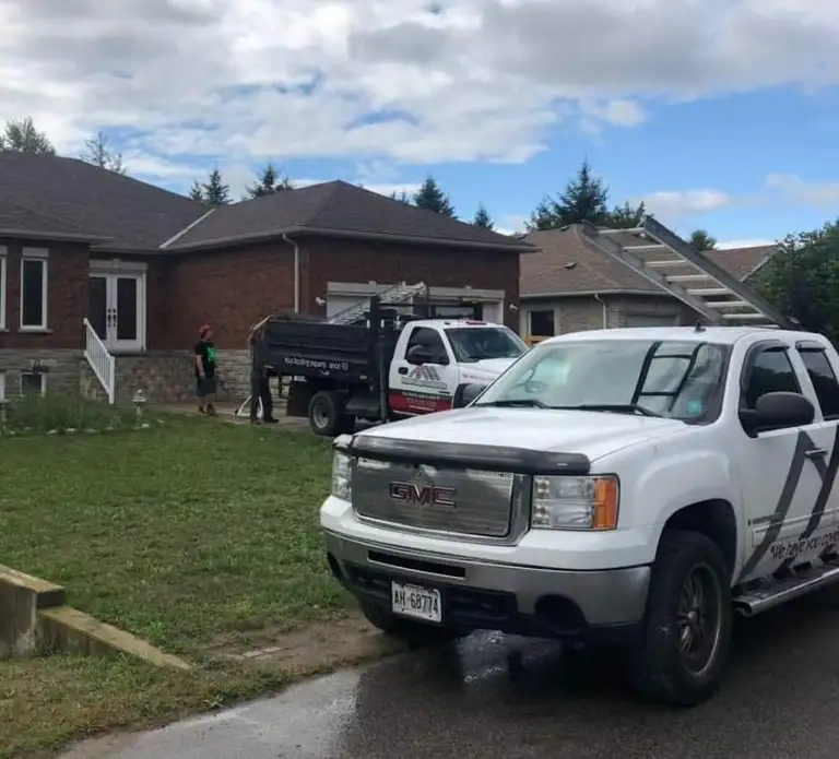 Roof Replacement in Barrie, ON